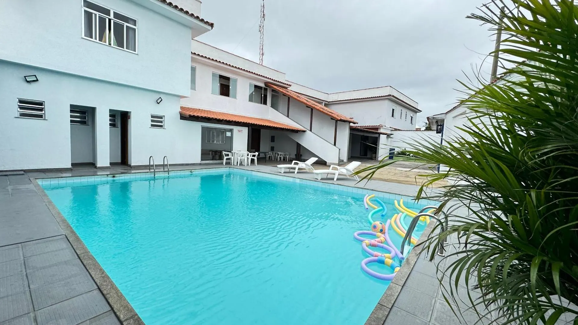 Pousada Natalli Cabo Frío Inn